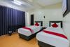Hotel Vaccinated Staff - Oyo 190 Anglo Residences