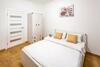 Three Bedroom Apartment On Rynok Square