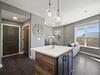 Luxury Condo Minutes From Downtown B4