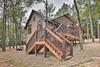 Modern Cabin With Spacious Deck, Bbq, And Pergola!