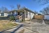 Modern Arlington Getaway Fenced Yard And Pool!