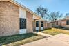 Charming Abode With Yard About 2 Mi To Texas Aandm!