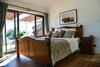 Luxury Countryside Cottage With Mountain Views