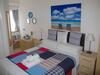 Hostal The White Lodge