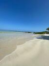 Carey Beach - Baru
