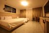 J-top Hotel