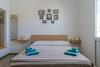 Hostal 40� Parallelo Guest House