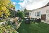 Instant Fleury: Maison de Caract�re, Jardin Secret