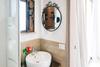 Hostal Perla Del Borgo Bed And Breakfast