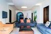 Apartamento Rosy Sea Front Beach Condo