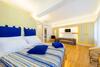 Hostal Luiselle Charming Accommodation Sorrento City Center