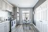 Upscale 1br With King Bed - Boutique Apartment - Prime Location!