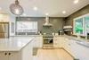 3 Bed 3 Bath Heated Pool Hot Tub Downtown
