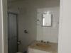 Casa Com Bangal�s Agrad�vel E Tranquilo