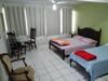 Hostal Quartos Em Casa Pr�xima � Praia