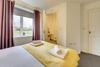 Mbiz Apartment - Next To Park
