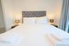 Central Birmingham Contemporary 2 Bed Apartment