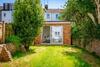 Newly Renovated 2 Bedroom Apartment With Garden