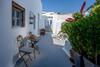 Betty's Home Santorini