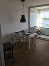 Apartment 6, Og 3