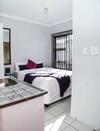 Hostal The Villa Soweto