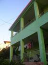 Hostal Rooms Vera's Vila