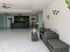 Yamin Seaview Hotel