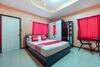 Hotel Vaccinated Staff - Oyo 1166 Train Way Resort