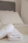 Modern Apartment - 5min Walk To Beach - AC - Wifi