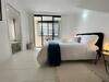 Luxurious Central Apartment W/ Free Park And Pool