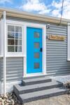 Villa Ivy Cottage - Stylish, Spacious & Near Amenities