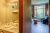 Nancy Greene's Cahilty Lodge - Hotel Room