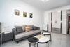 Locals Apartment House 13
