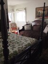Bed & Breakfast Spurs N Lace Inn