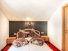 Spectacular Apartment In L�ngenfeld With 3 Balconies