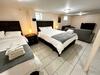Apartamento Basement Apt Half Kitchen- Top Location Queens Nyc