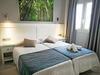 Hostal Bodega