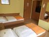 Bed & Breakfast Cafe-bar-hotel Highway