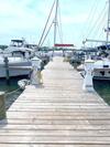 Immaculate 2 Bdr Boat, Great Sunsets, Free Parking