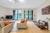 Stunning Urban Retreat / Redfern
