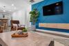 Charming 3br Bungalow W/ Deck Mins To Downtown