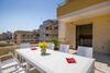 Roomy Apartment With Terrace & Parking