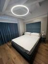 Bed & Breakfast C House Rooms Lake