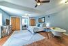 Large Home - Near Downtown, Beach And Marina!