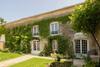 Maison Rustique Au Coeur Du Charme Charentais