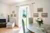 Apartamento Bright Apt Surrounded By Greenery With Parking