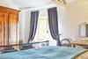 La Petite Maison - Spacious 1-bedroom Secluded Gite