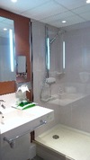 Hotel Holiday Inn Loire Valley(.)