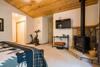 Splendid Mountain Retreat: Spa, Sauna, & Generator