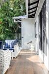 Berrima Luxe - Noosa Hill Home - Heated Spa Pool